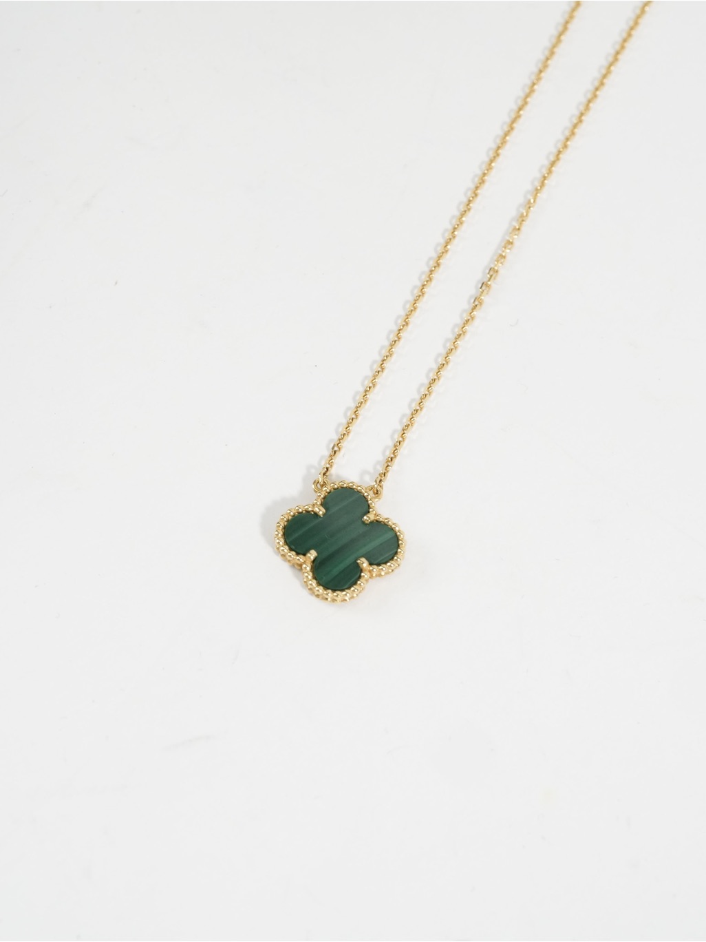 Van Cleef & Arpels 18k Yellow Gold Vintage Alhambra Malachite Pendant Necklace — image 5 of 5